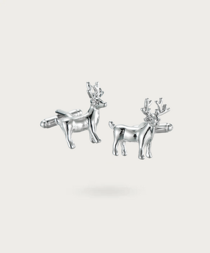 Boutons de manchette en forme de cerf, symbolisant la grâce, la dignité et la majesté de la faune.