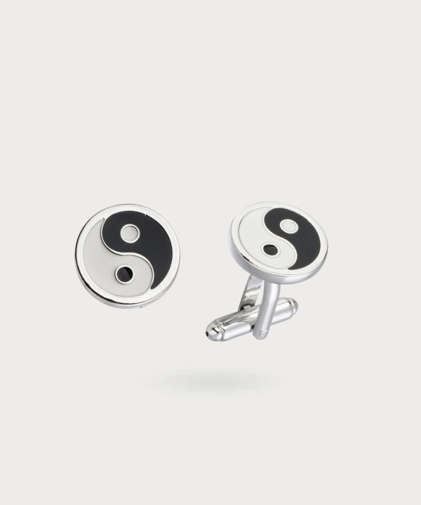 Yin et Yang en harmonie sur des boutons de manchette élégants