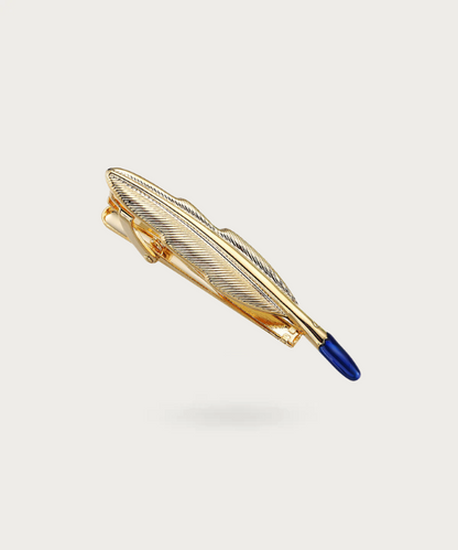 Pince à cravate Plume Royale avec plume en argent ou or et embout bleu